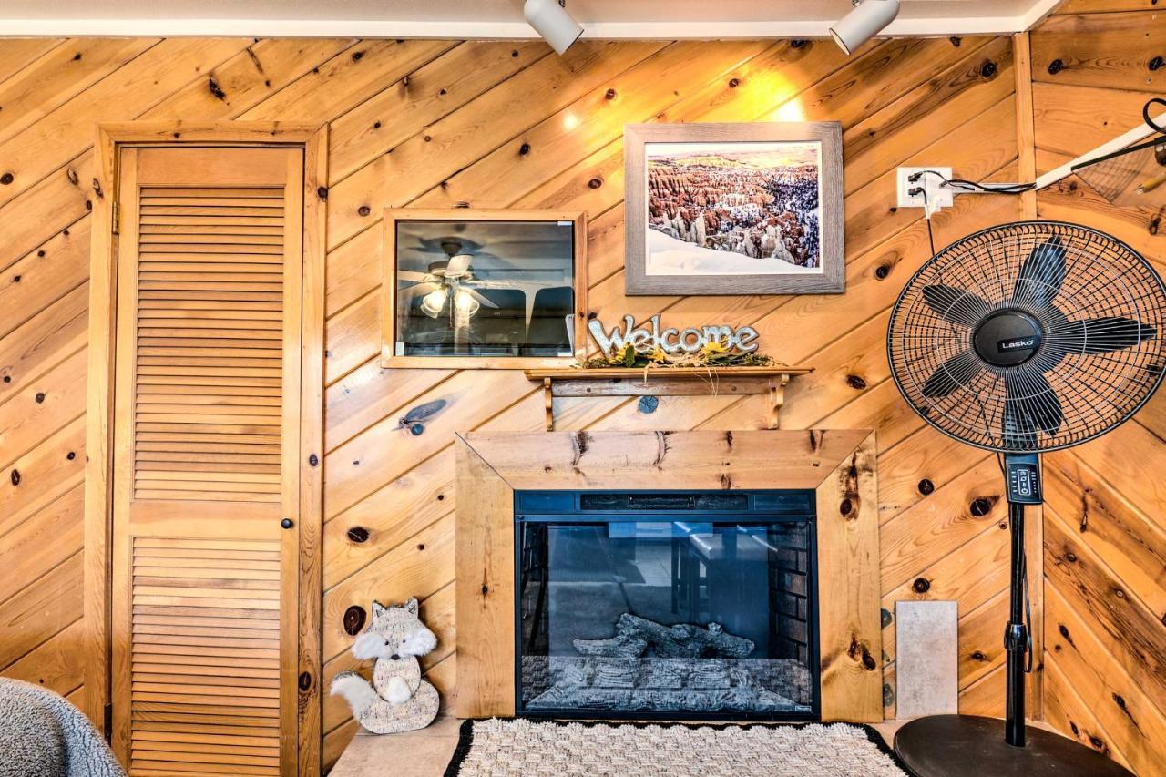 Cozy Studio With Fireplace About 1 Mi To Ski Resort Brian Head Exteriör bild